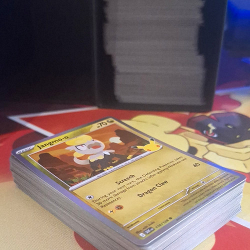 Random pokemon cards - 50,