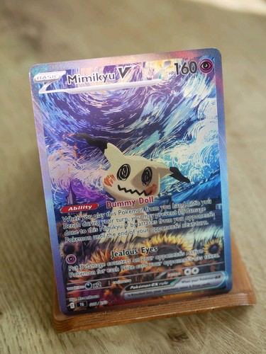 Mimikyu pokémon card - pokémon, display